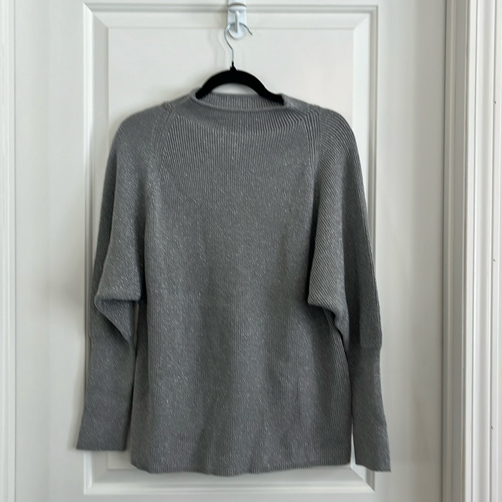 NWT Maurices silver glitter mock turtleneck size lg